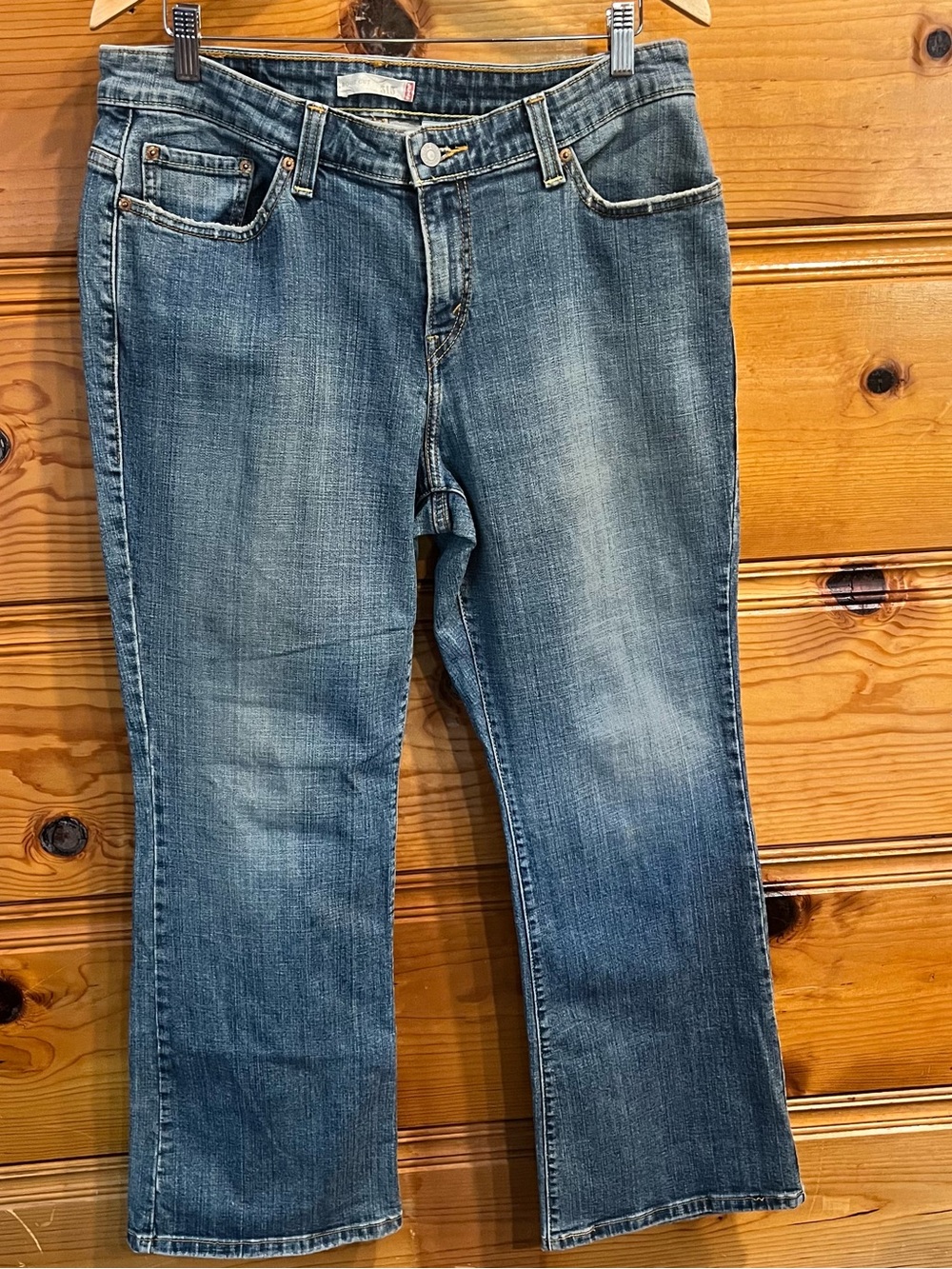 Levi’s 515 Bootcut Medium Wash Denim Jeans Women’s 16M Y2K Style Boho Cowgirl